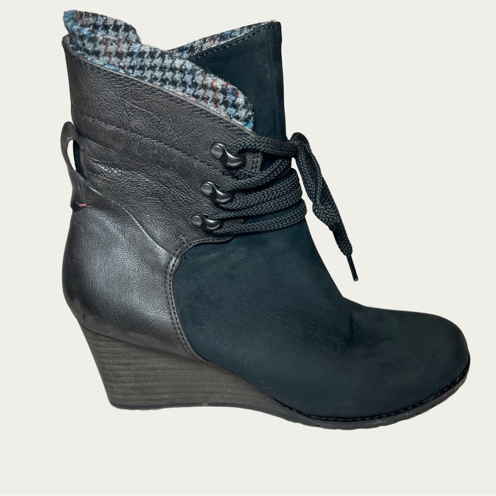 Rockport Cobb Hill Lucinda Lace Black and Brown Ankle Boots Size 7.5